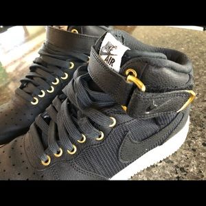 Nike Air Force one hightop